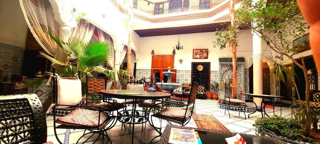 Chennaoui رياد 3*